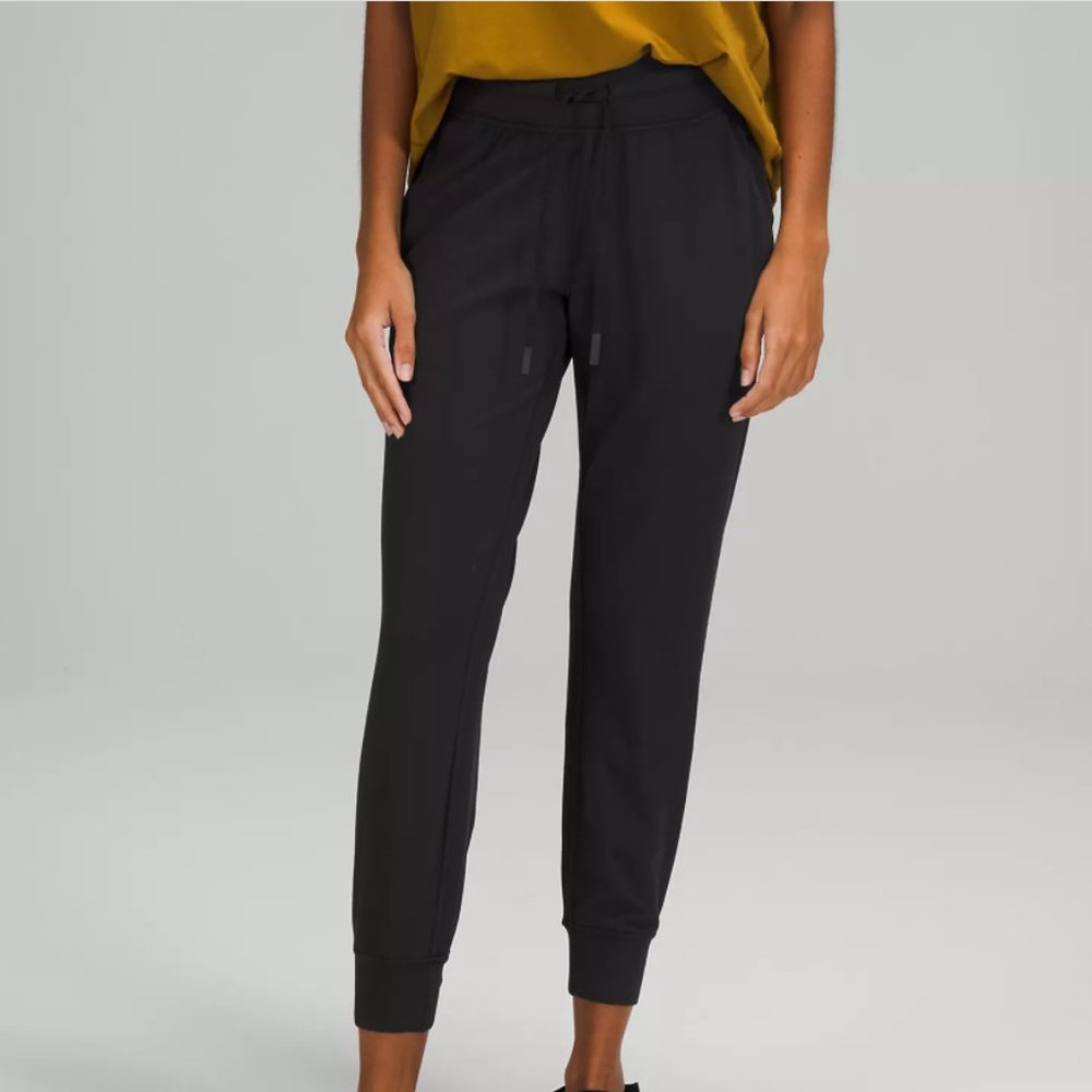 Lululemon Ready to Rulu Jogger